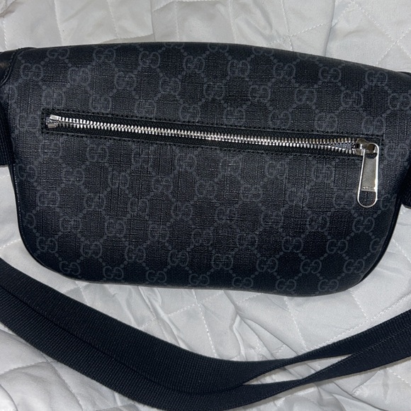 Gucci Fanny Pack - Picture 6 of 7